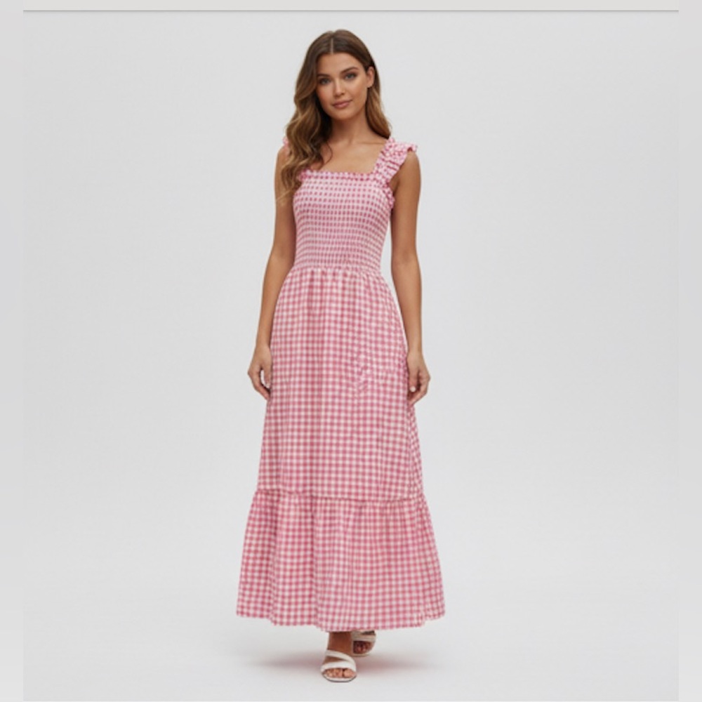 LAST ONE 🔥 Gingham Print Dress With Shirred Bodice